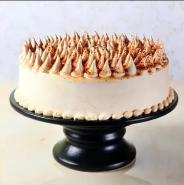 Tiramisu cake
